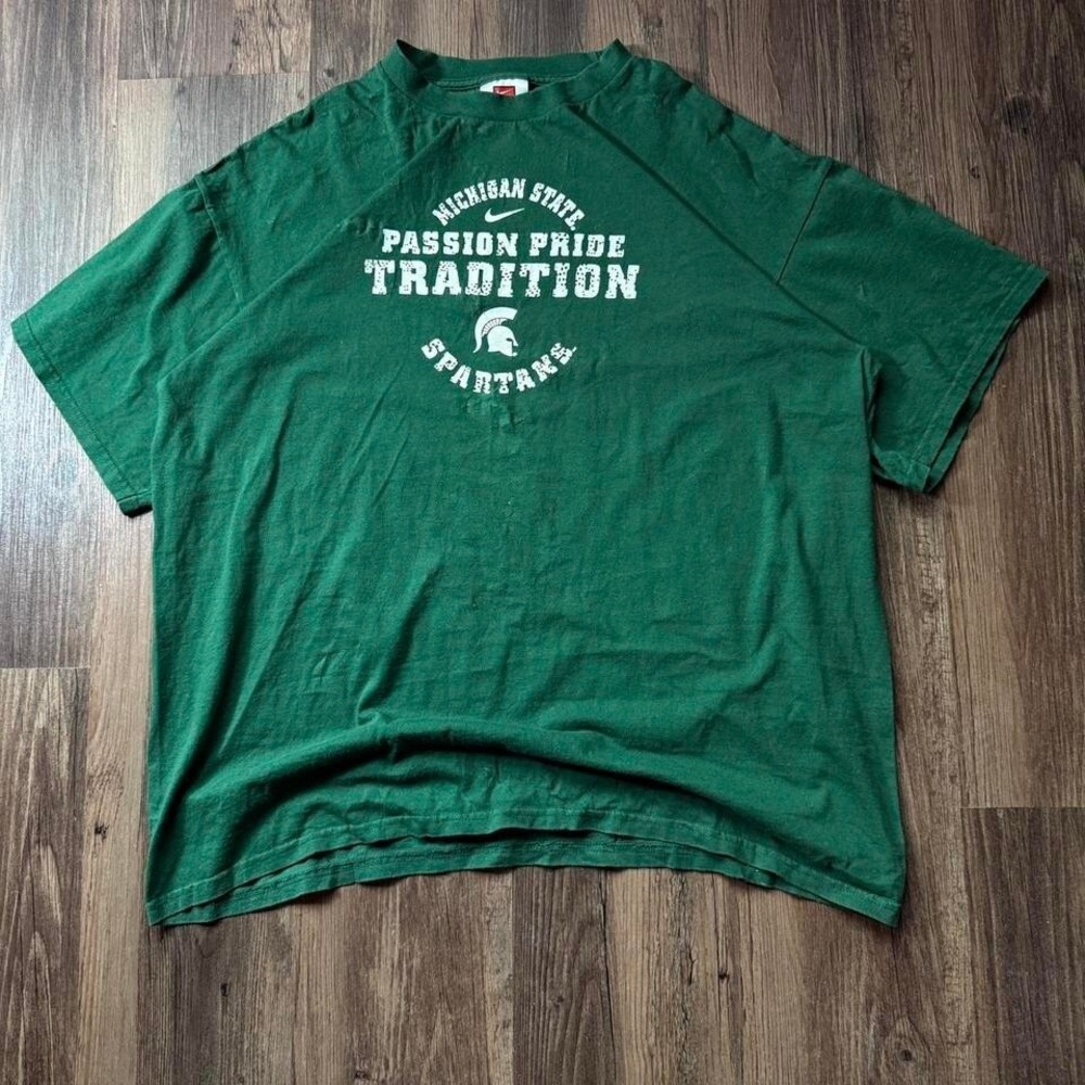 Nike Michigan State Spartans T-Shirt XL Passion Pride Tradition Green